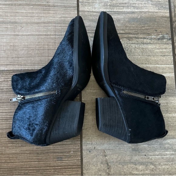 Very Volatile Los Angeles ankle booties size 7 - Picture 7 of 11